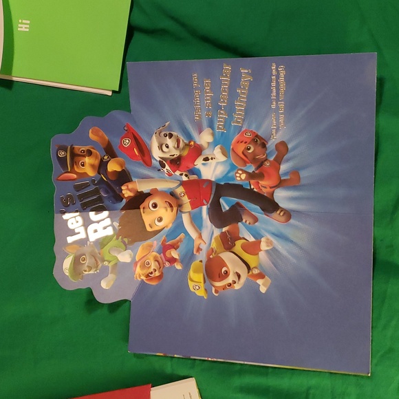 Birthday Fathers Day Cards Gift Box's Decorative Paper Clips and Fan Garland - Picture 12 of 16